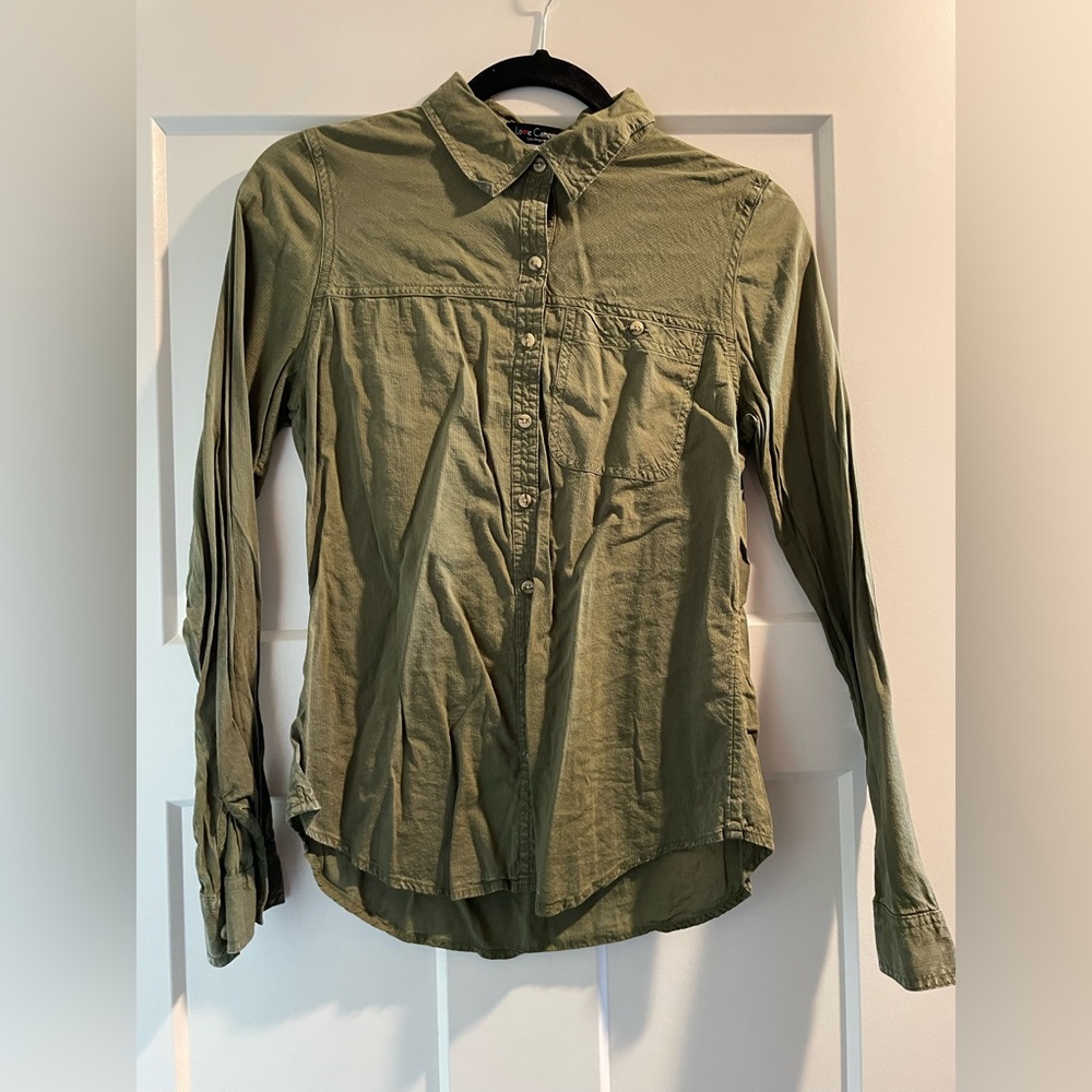 Small olive stretchy long sleeve.